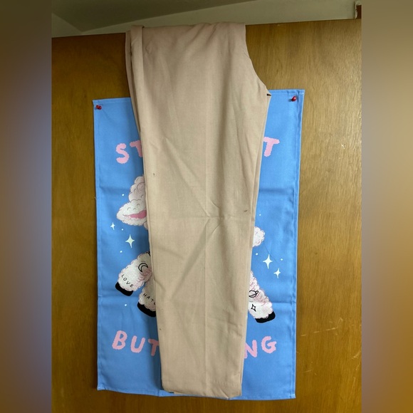 ZARA pale pink suit - Picture 4 of 4